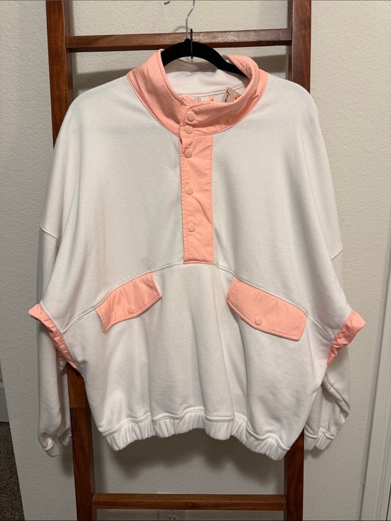 FP Movement by Free People Tops - Free People Movement World Tour Pullover Sweatshirt in White/Peach Combo XL NWT